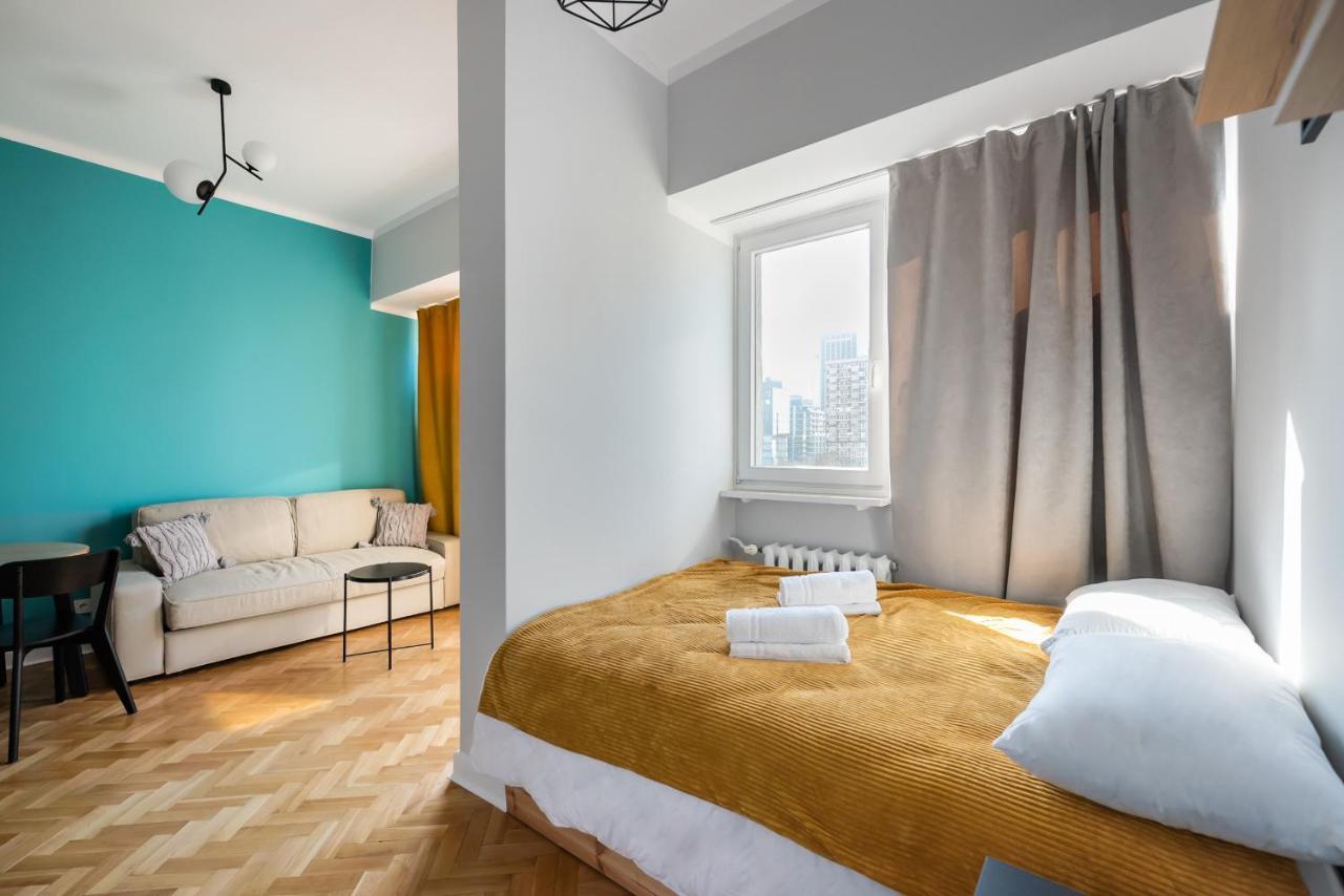 ורשה Grzybowska Sundown City Centre Apartment מראה חיצוני תמונה