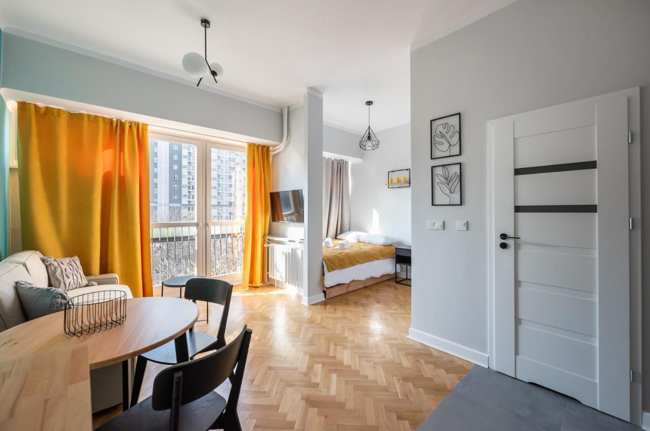 ורשה Grzybowska Sundown City Centre Apartment מראה חיצוני תמונה